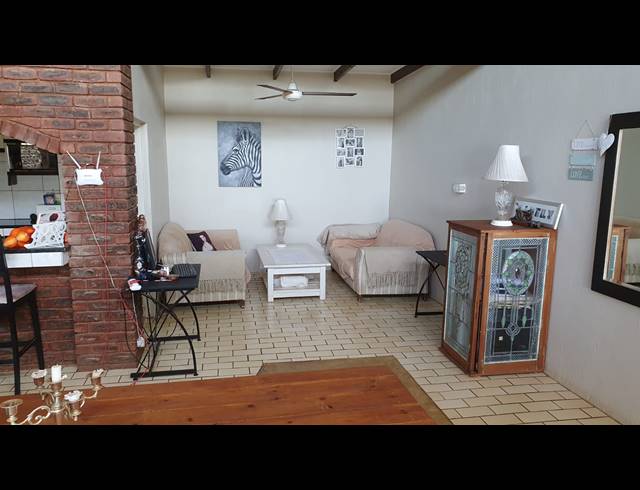 3 BEDROOM FREESTANDING FOR SALE IN FREELAND PARK